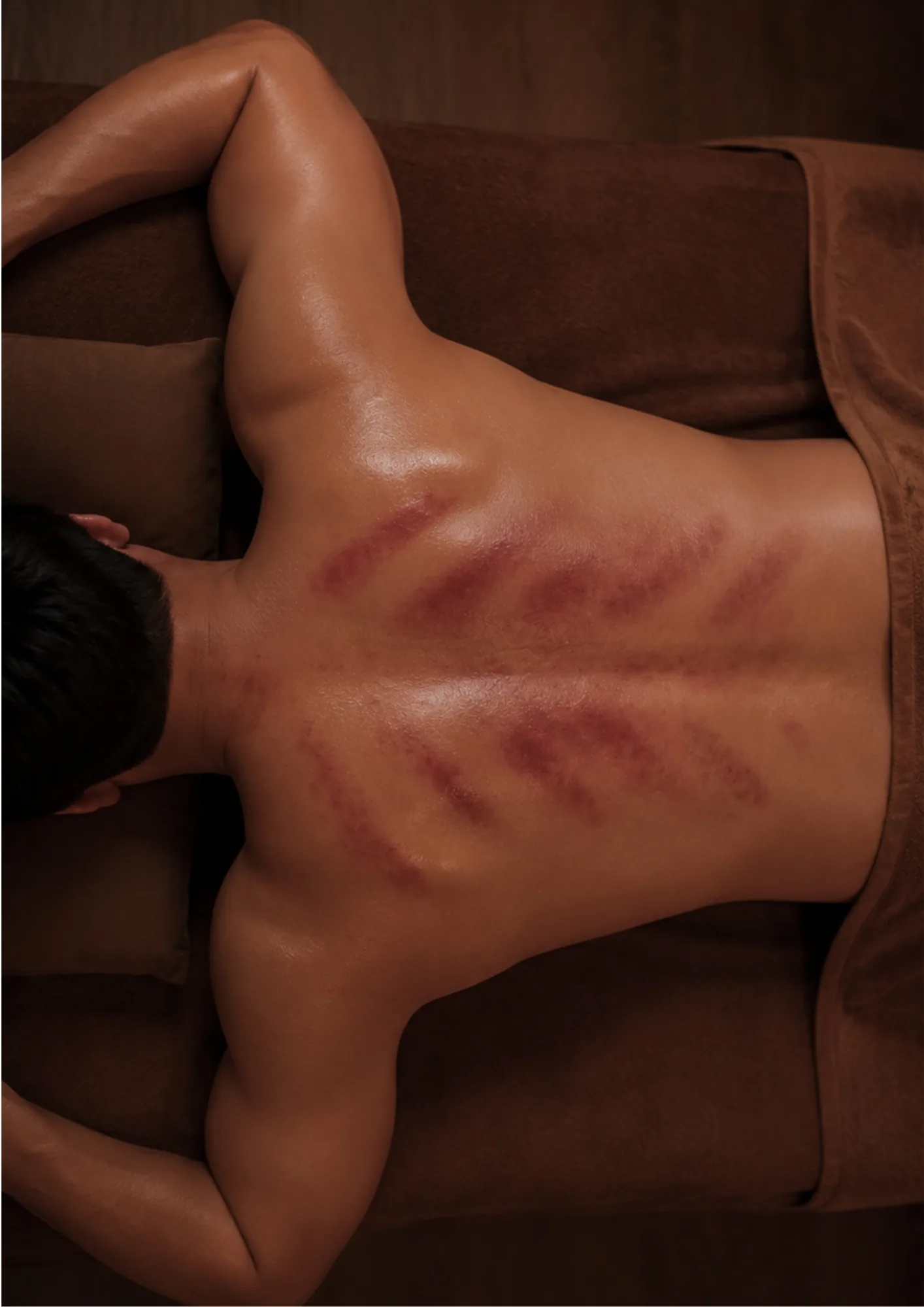 Trượt giác đẩy hàn khí trên lưng khách